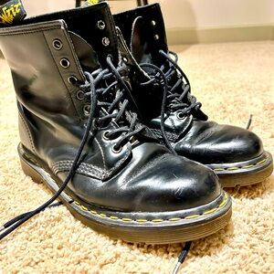 Original Dr. Martens 1480 boots 8 US